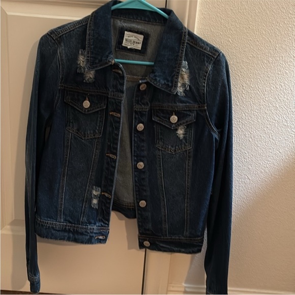 Wax Jean Jackets & Blazers - NWT distressed Wax Jean Classic Denim Jacket